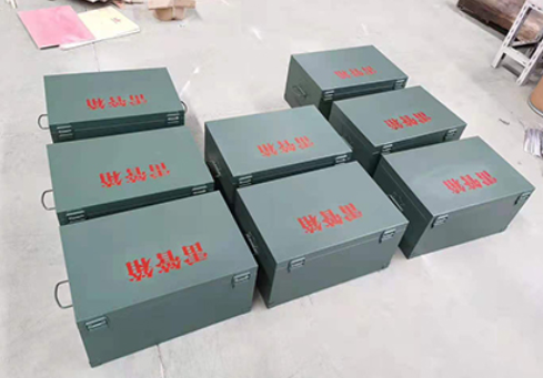 田林炸药箱和雷管箱一般是怎么存放的？